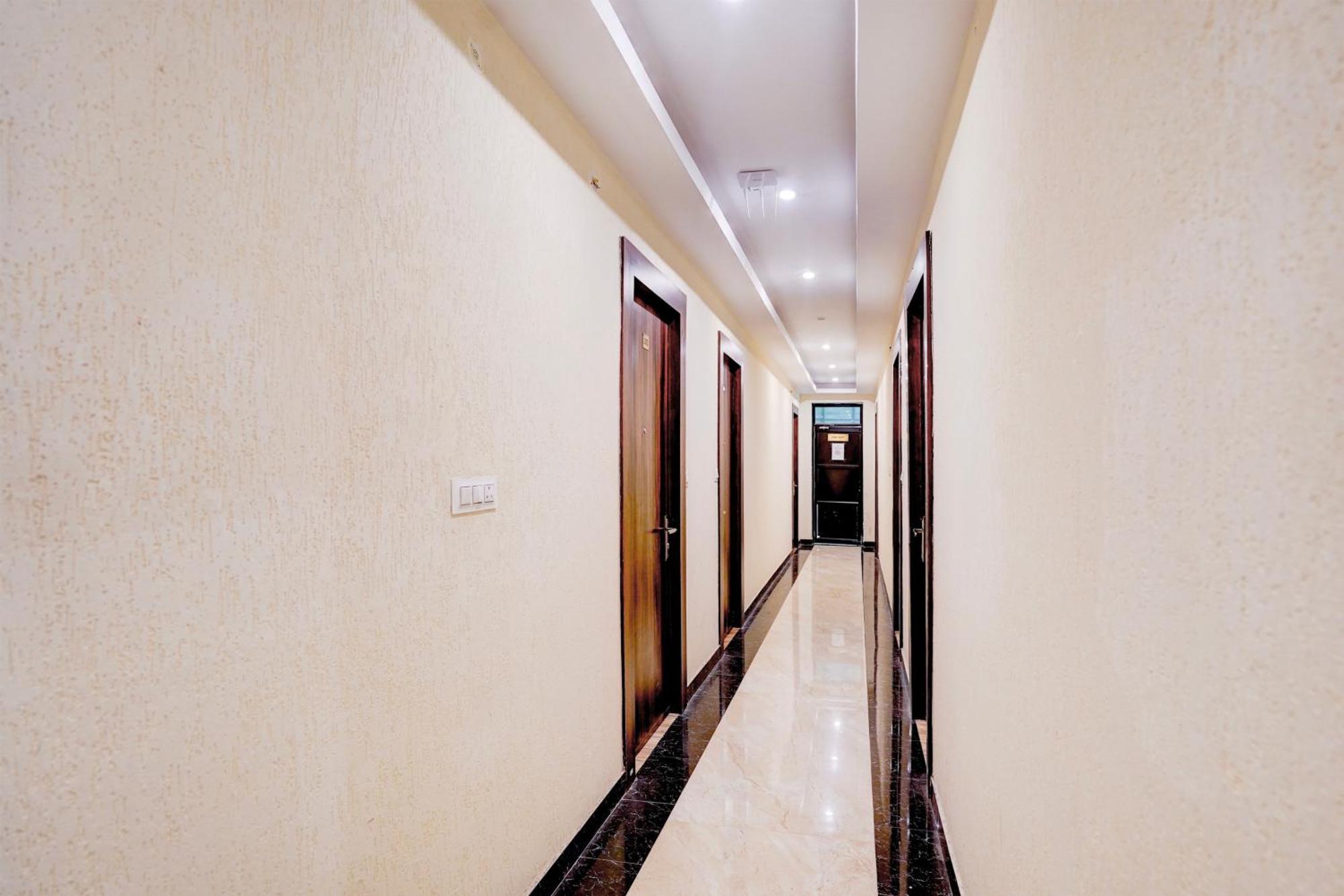 Hotel Collection O Golapar Haldwani Kāthgodām Zewnętrze zdjęcie