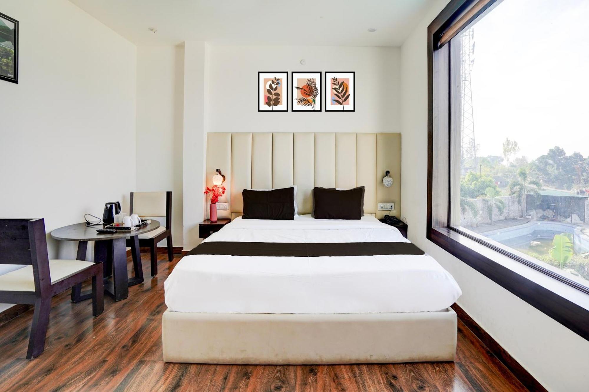 Hotel Collection O Golapar Haldwani Kāthgodām Zewnętrze zdjęcie