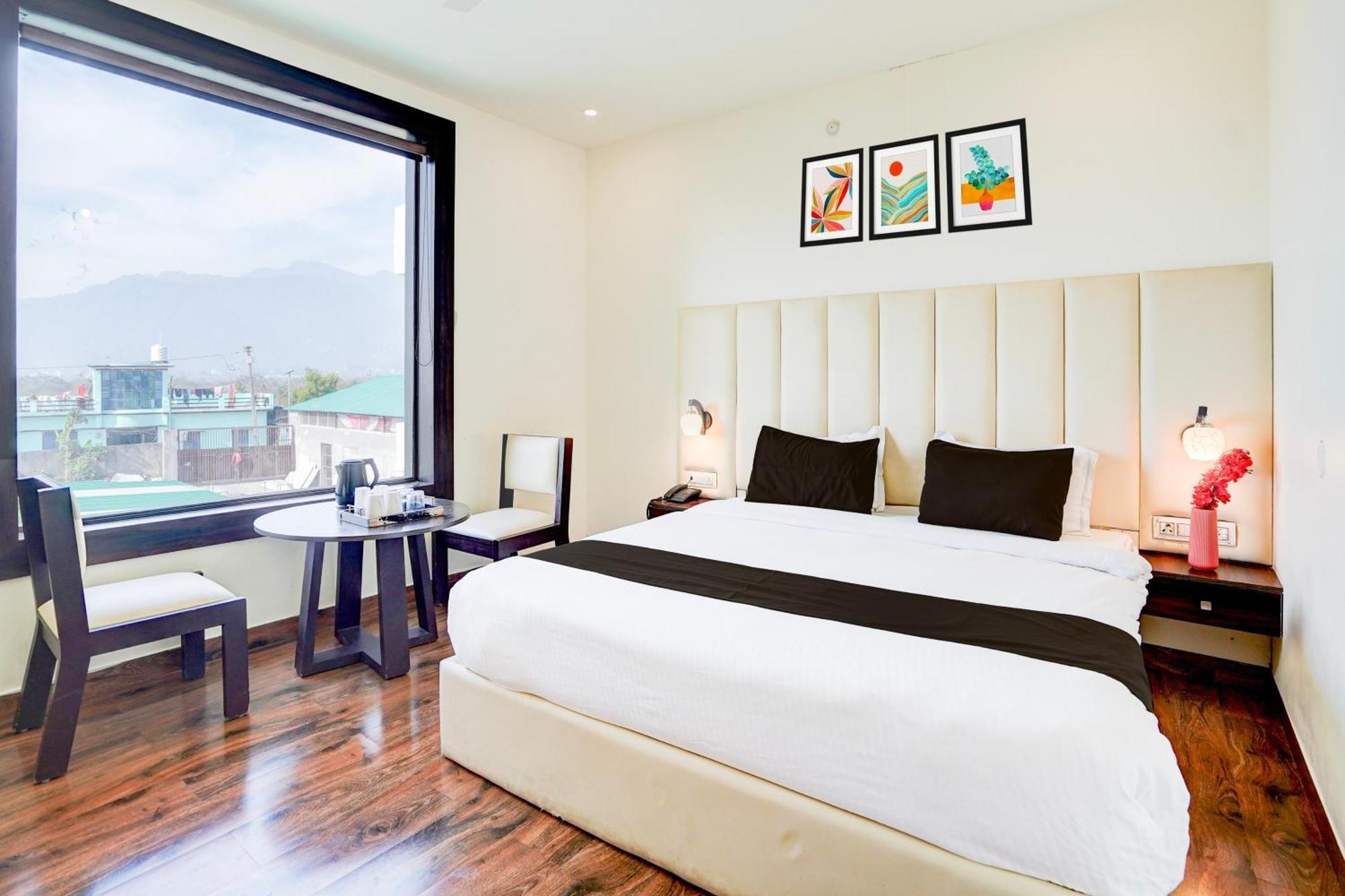 Hotel Collection O Golapar Haldwani Kāthgodām Zewnętrze zdjęcie