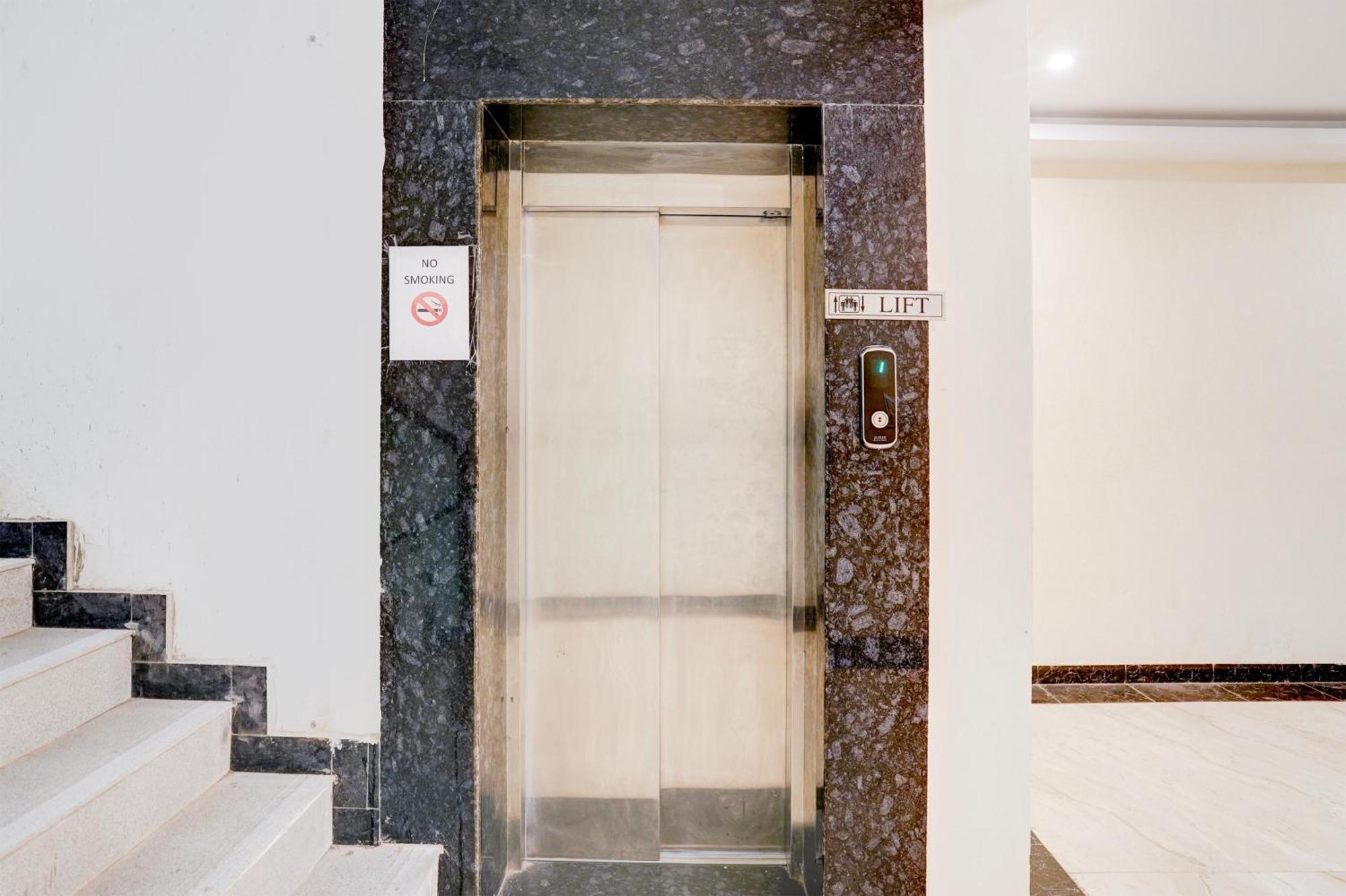 Hotel Collection O Golapar Haldwani Kāthgodām Zewnętrze zdjęcie